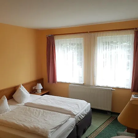 Sumpfmühle Am Tharander Wald Hotel *